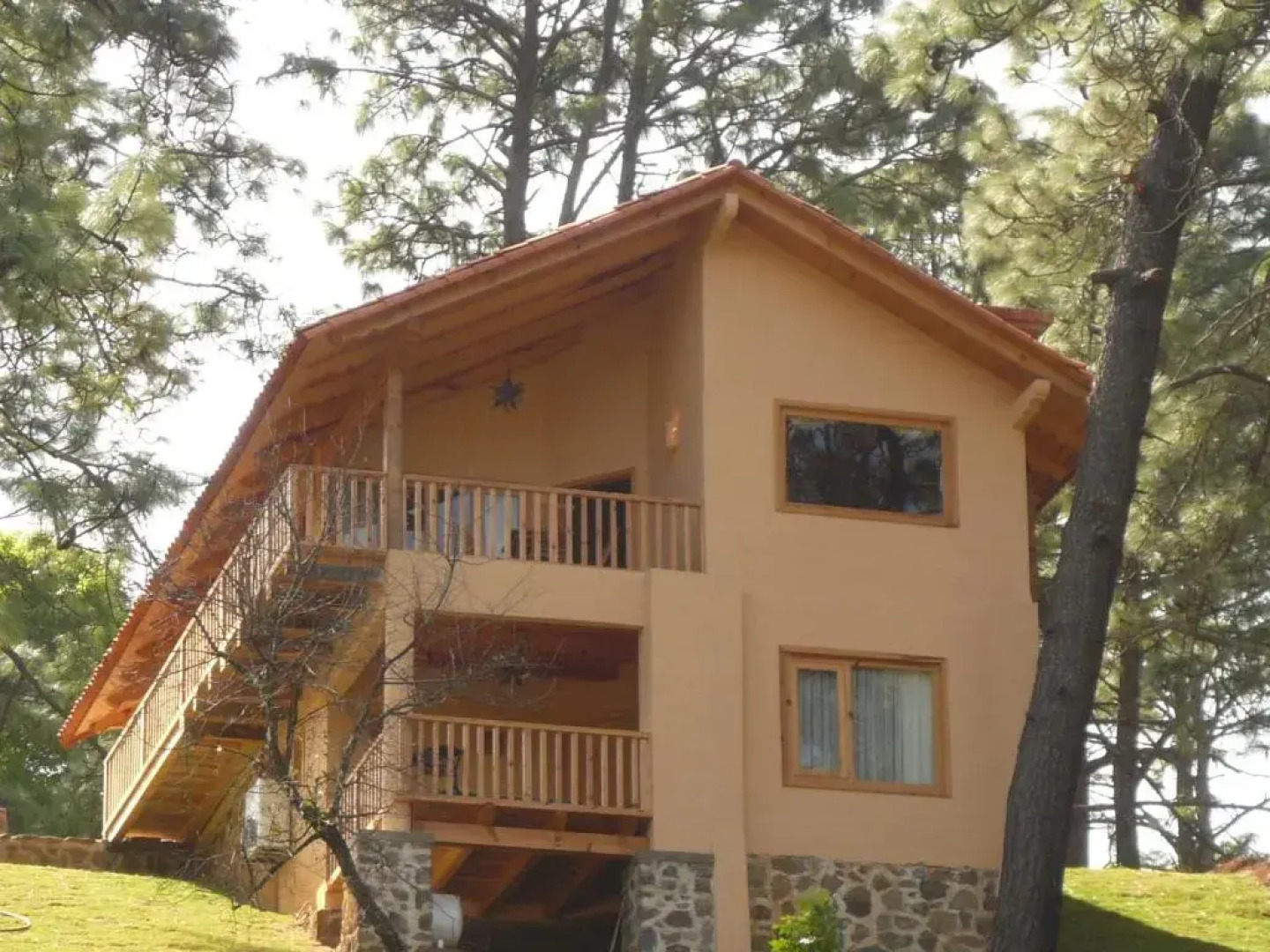 Bosque Escondido Hotel de Montana