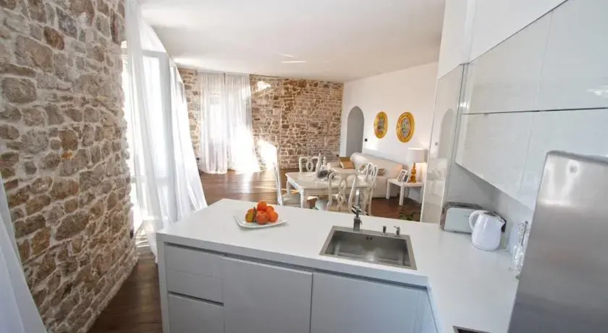 Grand Terrace Sea View Apartments