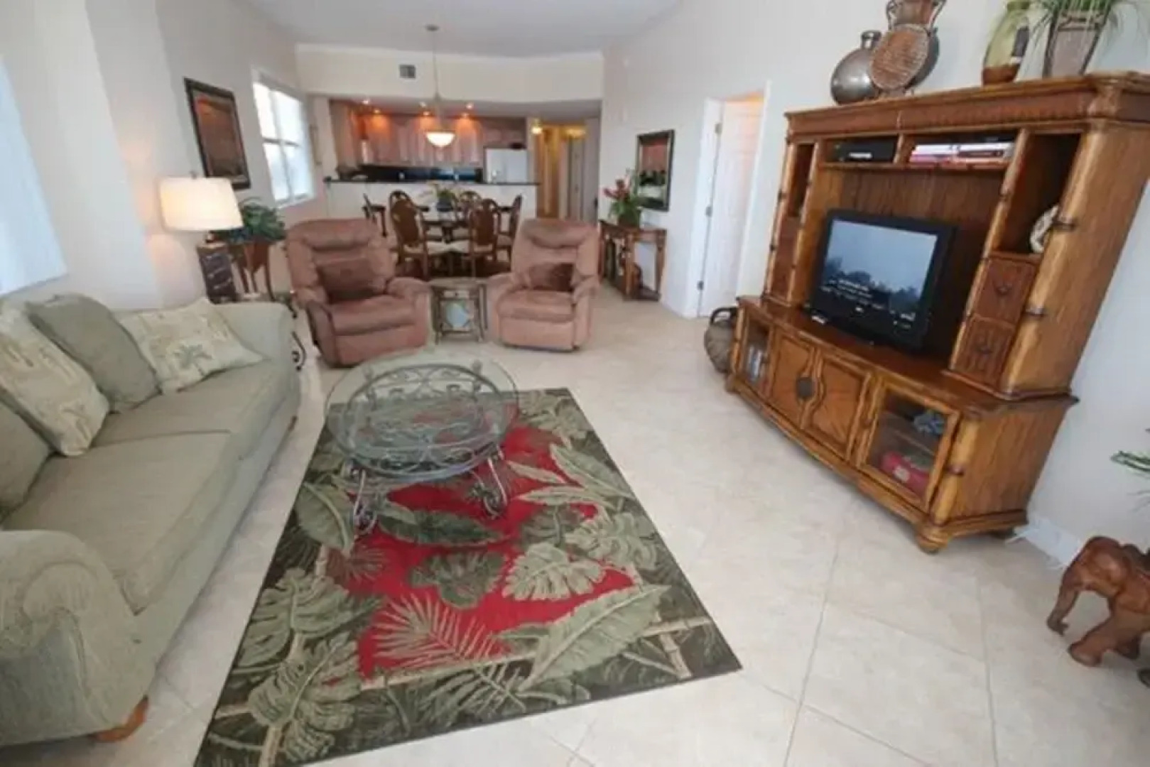 Malibu 704 Apartment 3