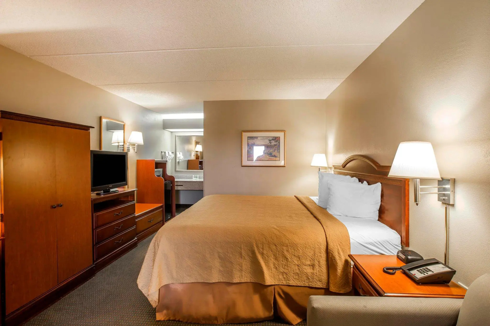 Quality Inn Airport - Southeast