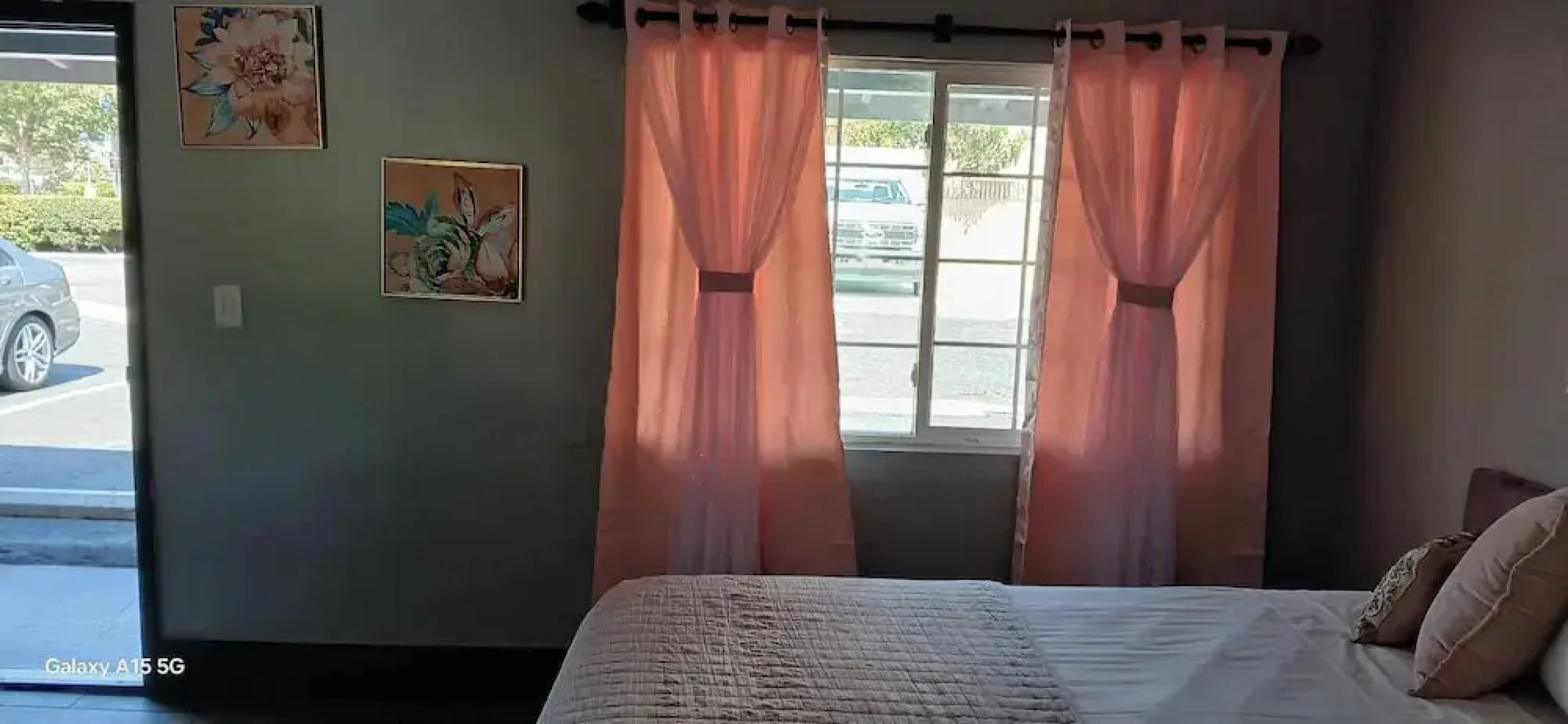 Westward Wagon Inn Theme Park Entrance