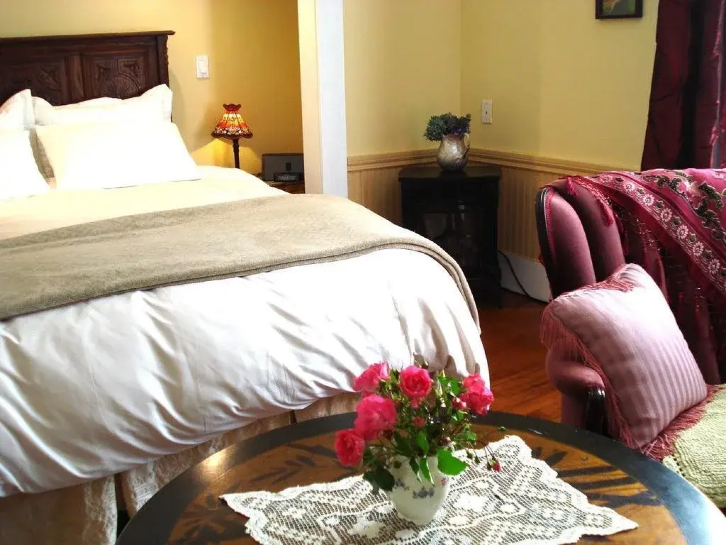 Clayburn Village Bed and Breakfast