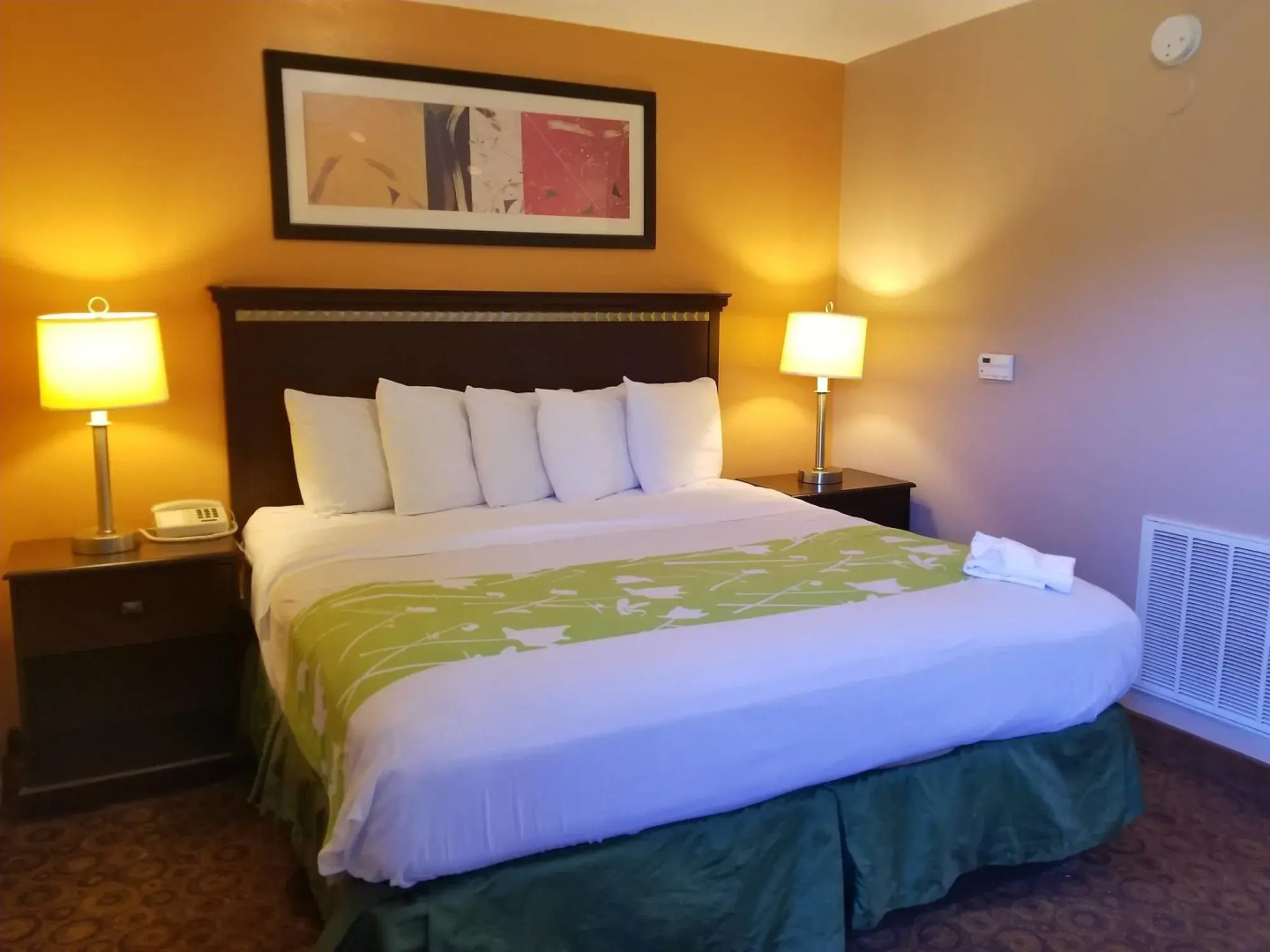 Red Roof Inn & Suites Wilson