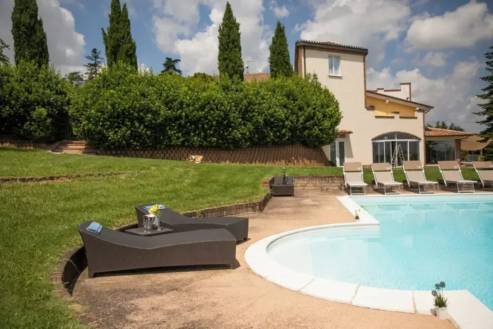 BELVEDERE MONFERRATO Relais & Wellness