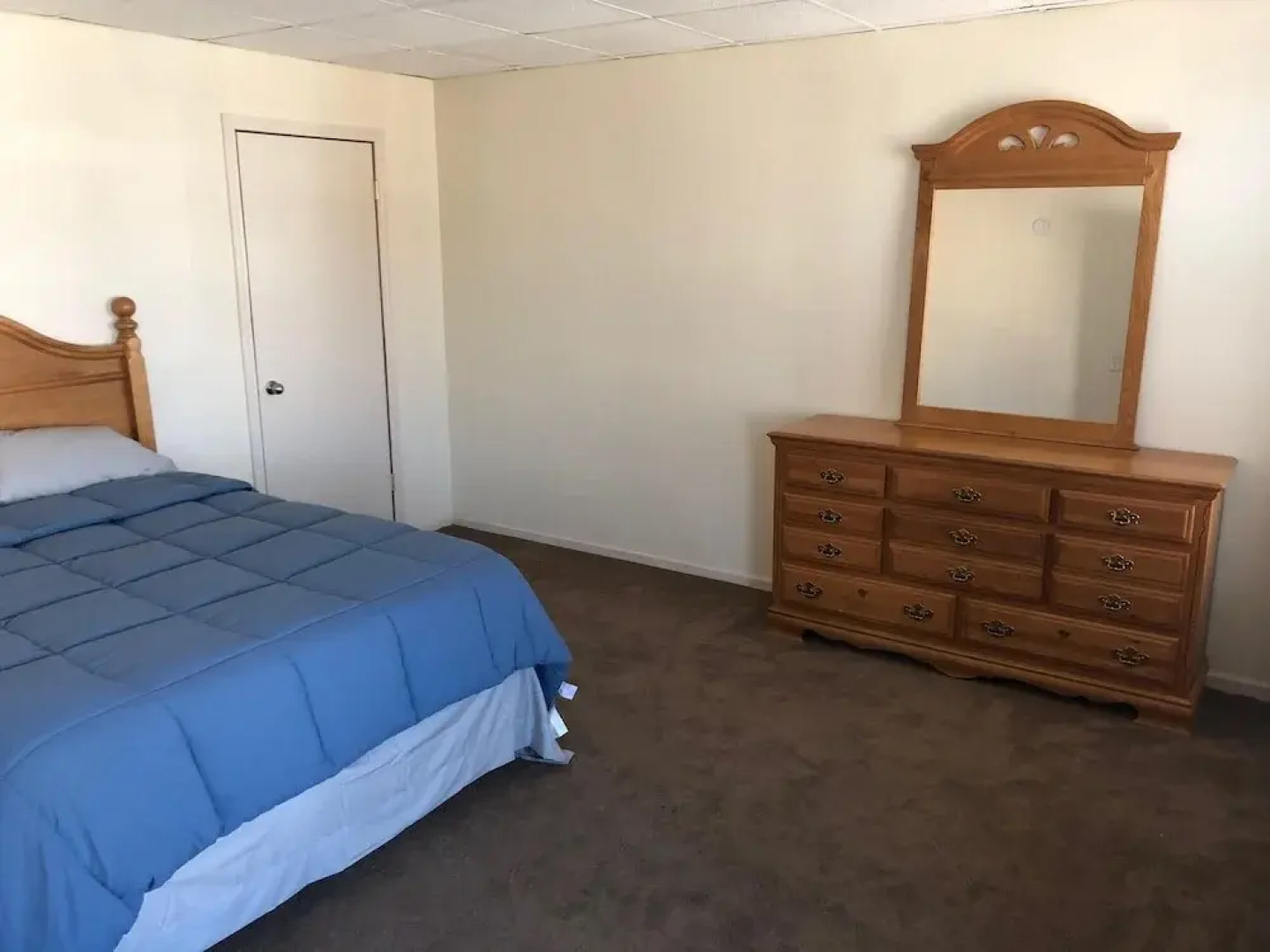 Spacious,elegant 2BR Apartment in Dubuque Downtown