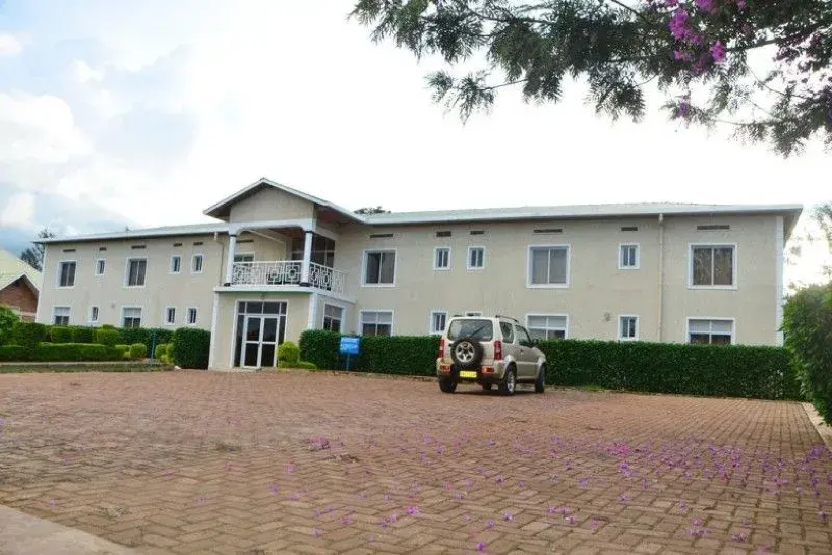 Eastern Country Hotel