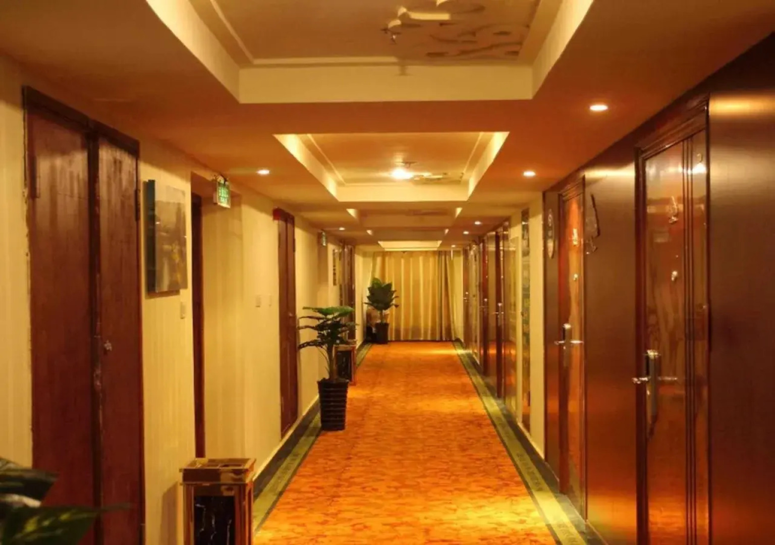 GreenTree Alliance HuaiBei Railway Station Jinseyuntian Hotel