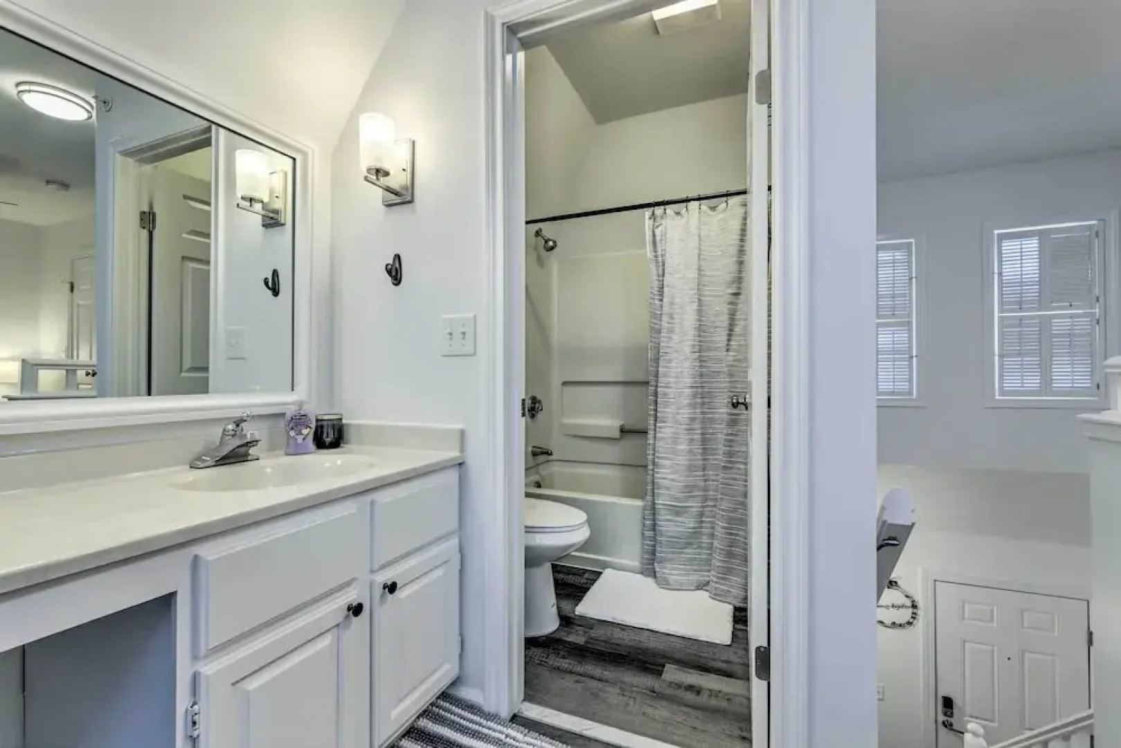 Norwich 'the Villas': Near Mohegan Sun Casino