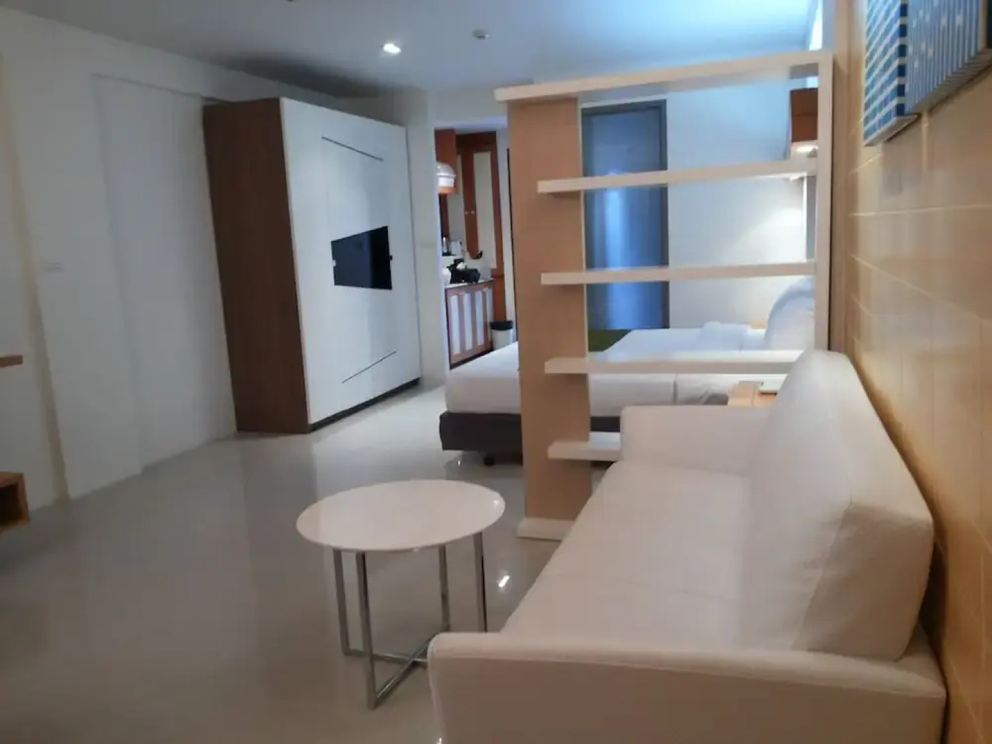 The Green Golf Residence Condominium