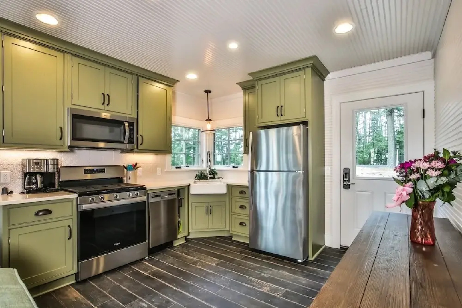 Indian Point Manor - Hiller Vacation Homes 2 Bedroom Cottage