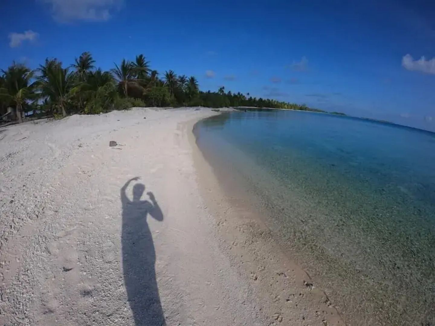 Moana Breeze Eco Lodge