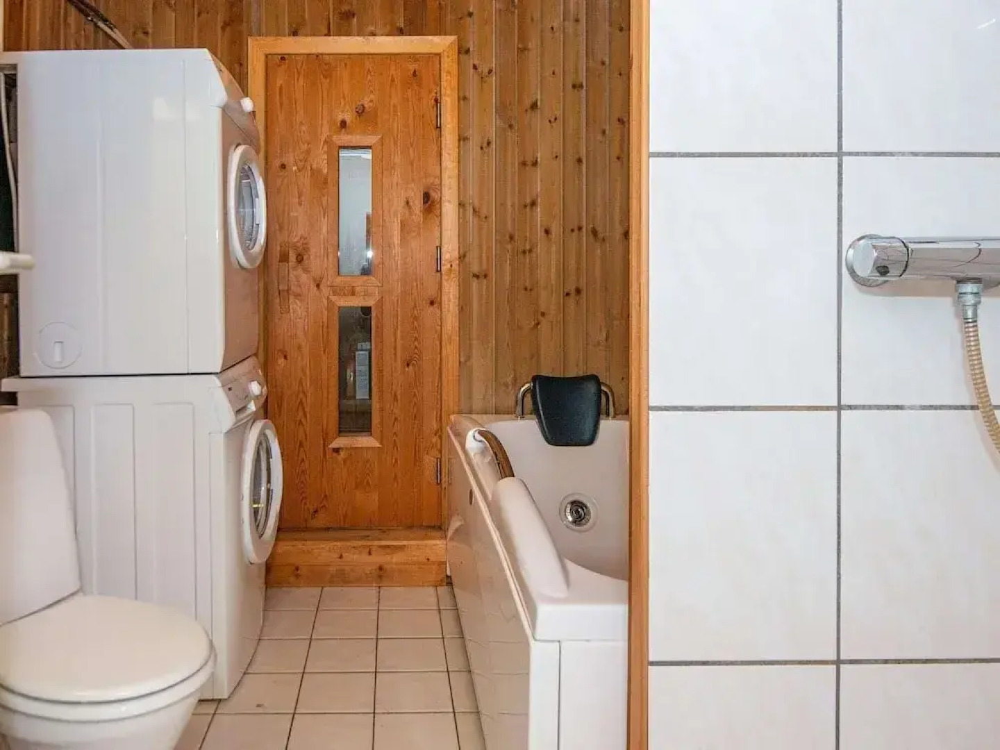 9 Person Holiday Home in Hvide Sande