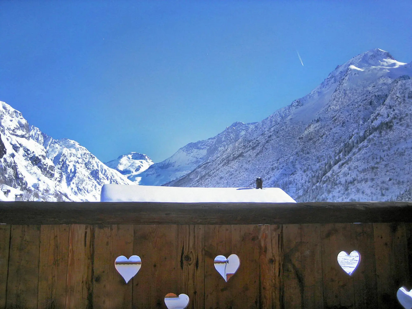 Charming Chalet in Champagny-en-vanoise Near Ski Area