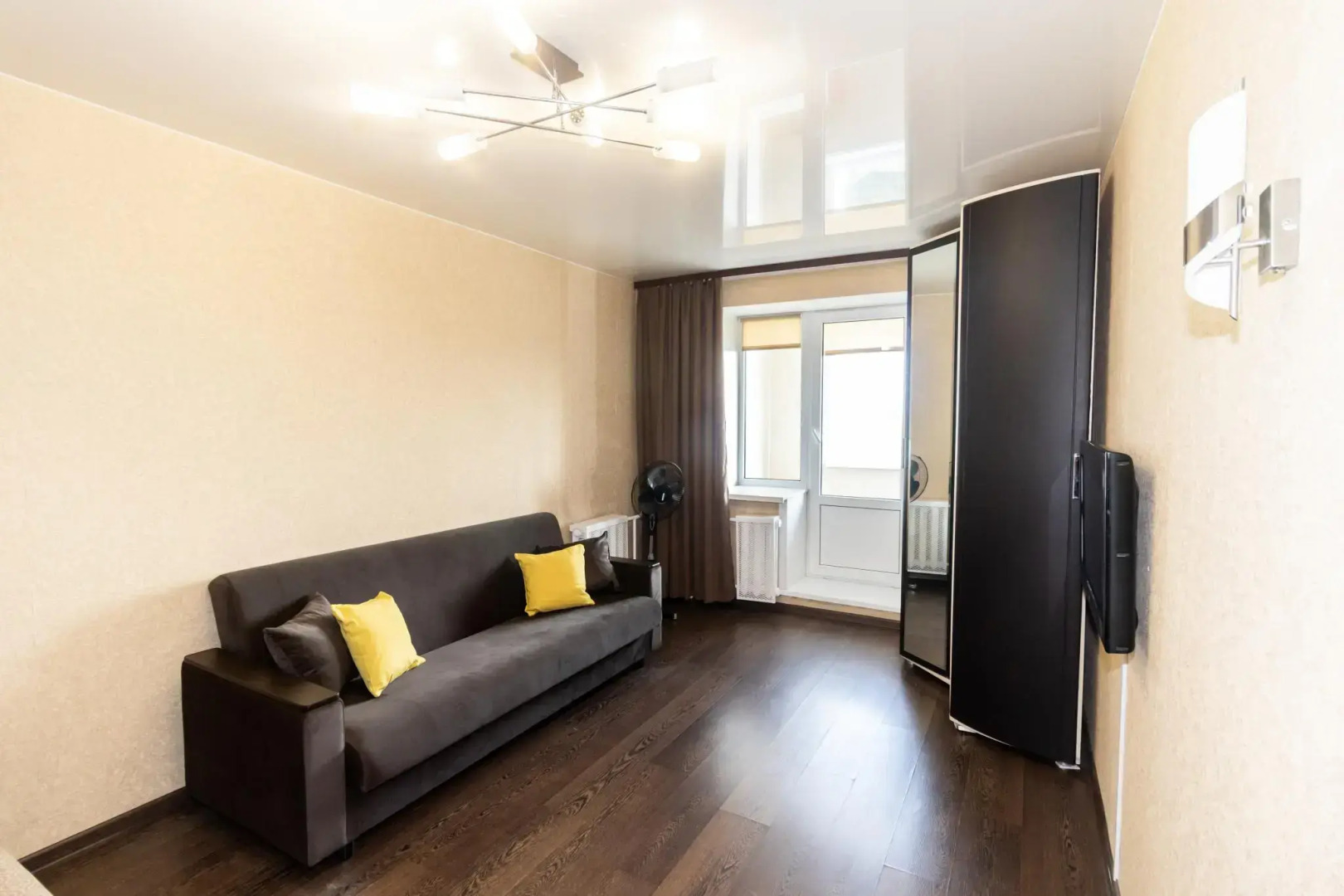 Апартаменты на улице Карельцева 90 корпус 1