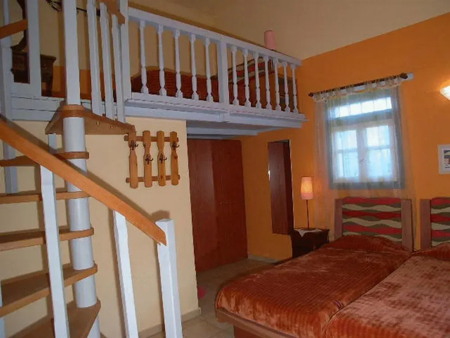 Cavo Perlevos Studios