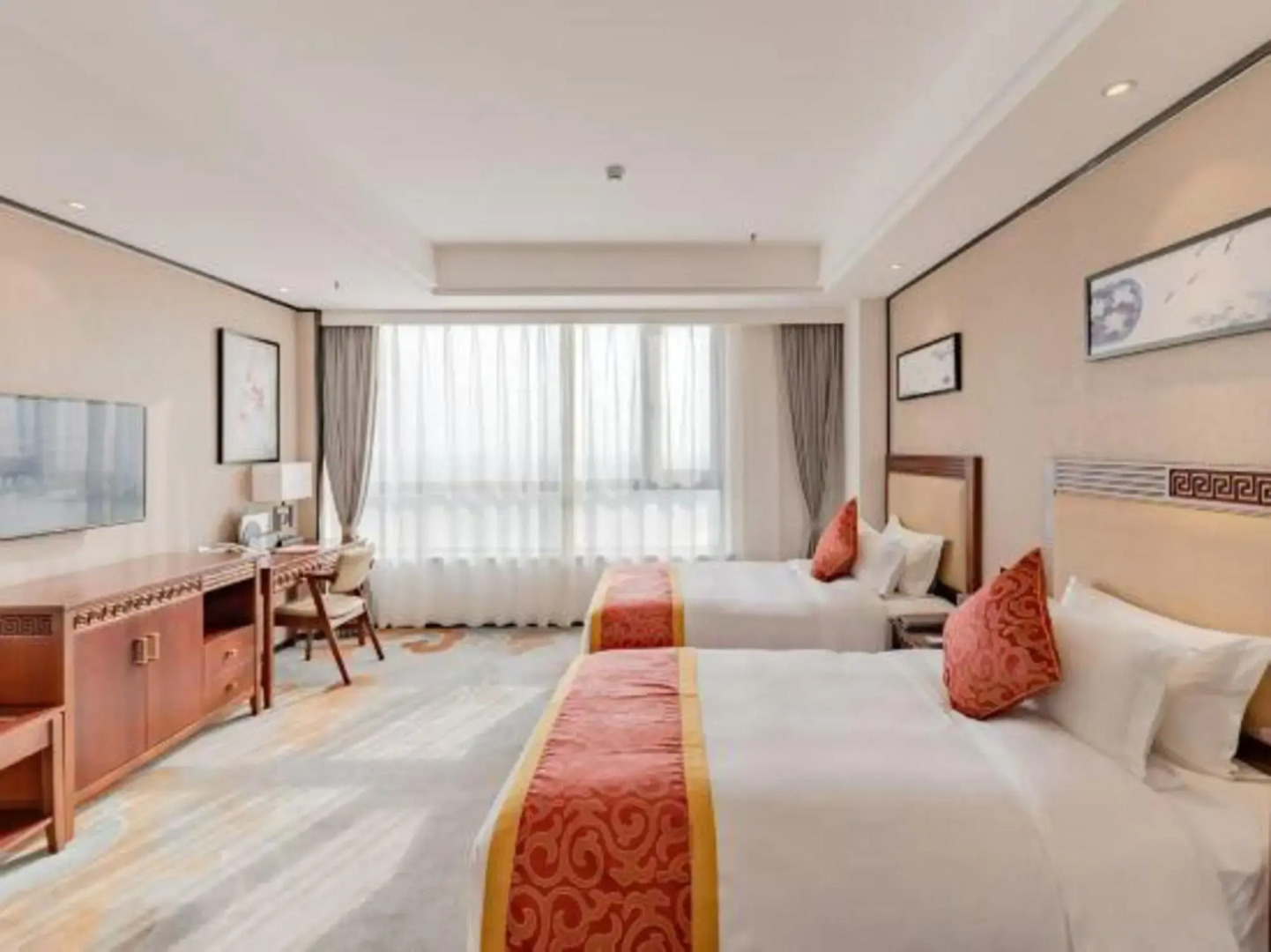 Huayuan International Hotel