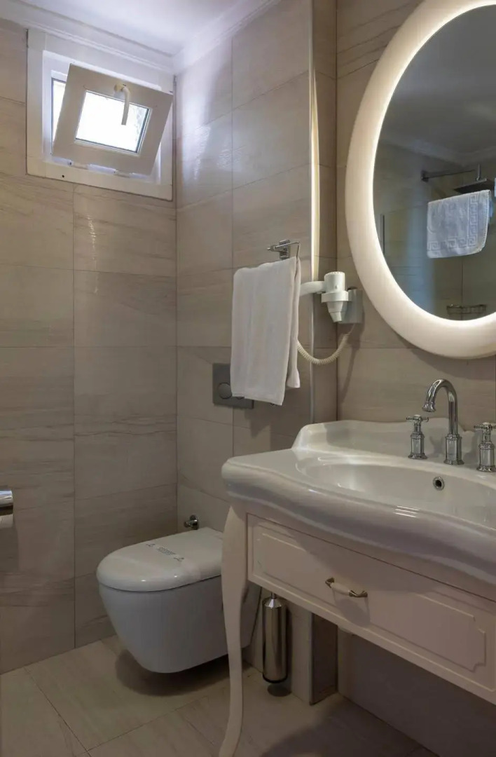 Assos Eden Gardens Hotel