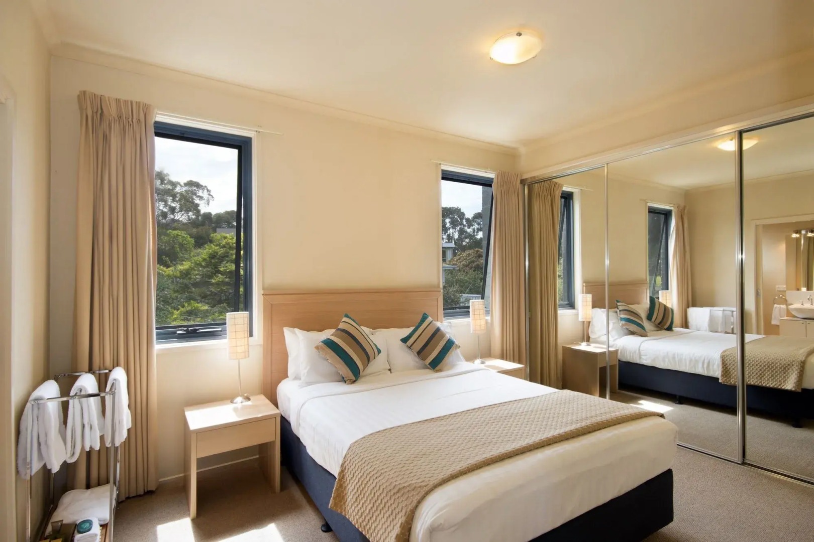 Chatby Lane Luxury Apartments B&B