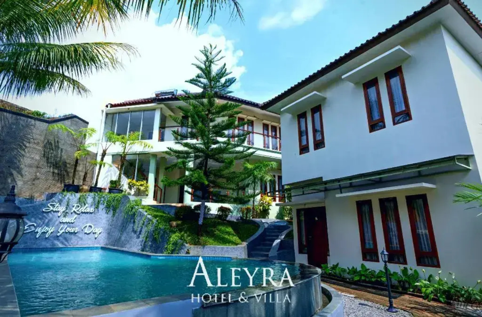 Aleyra Hotel and Villa Garut