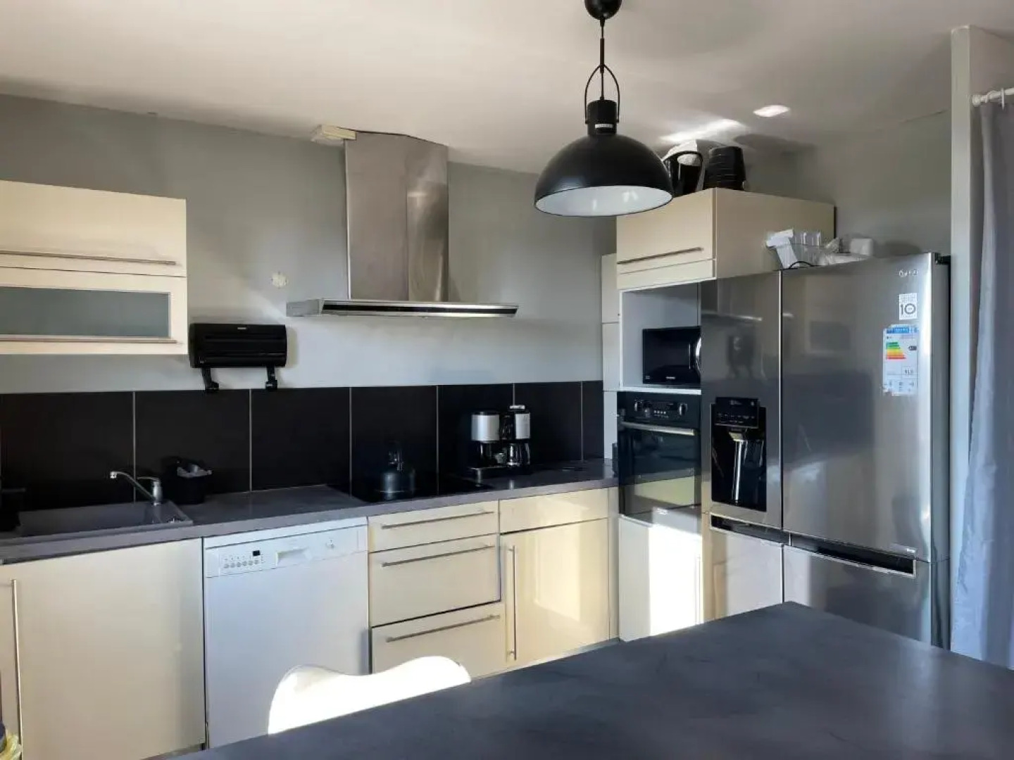 Petite maison en pleine campagne