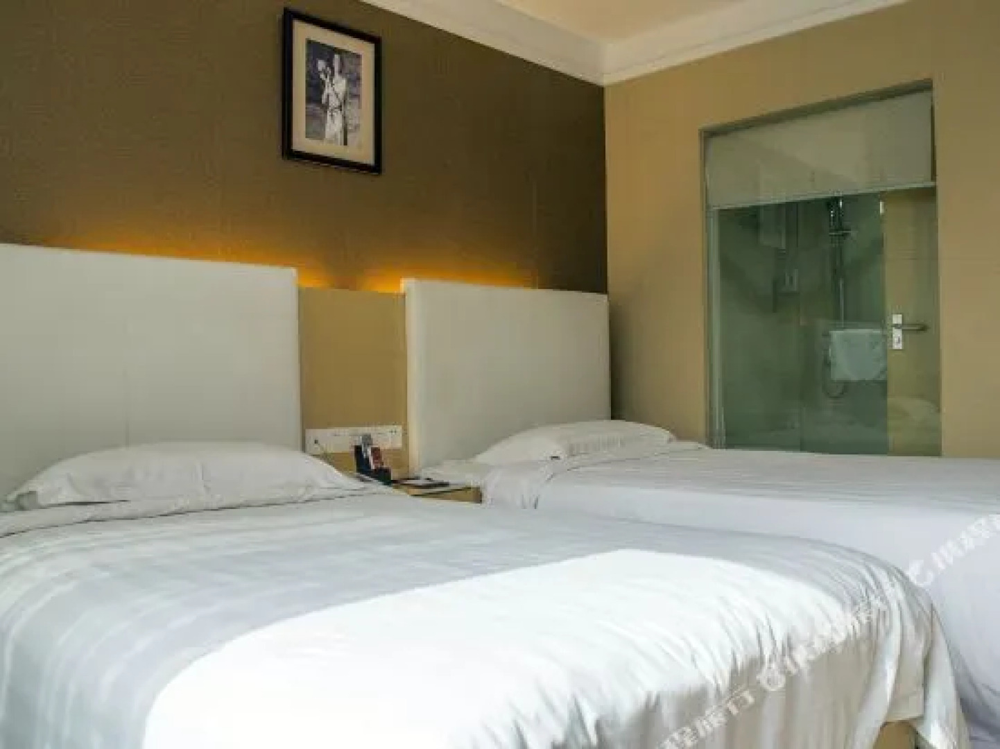 Zhuhai Yujing Business Hotel