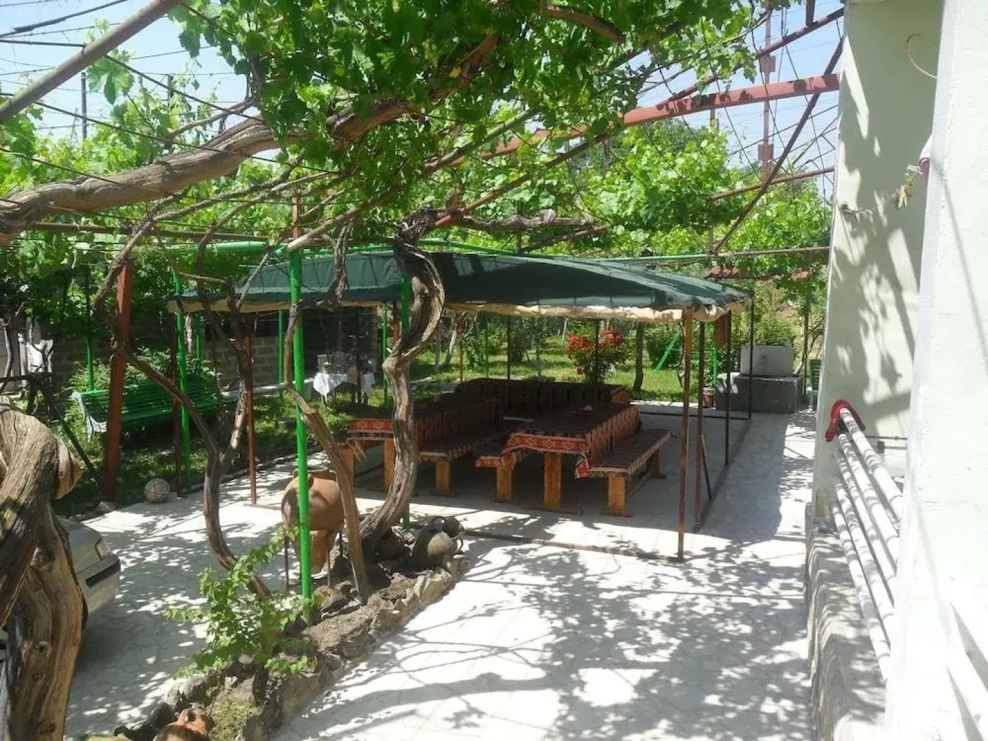 Guest House Garniresthost