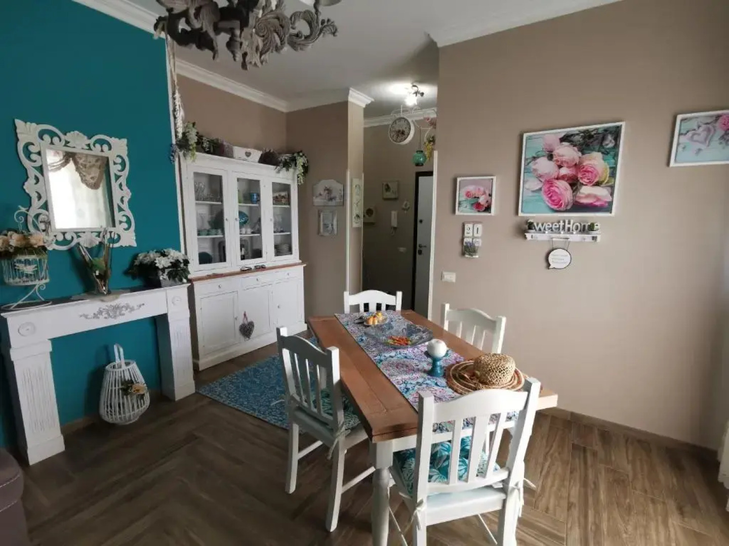 Sweet House of The Flowers