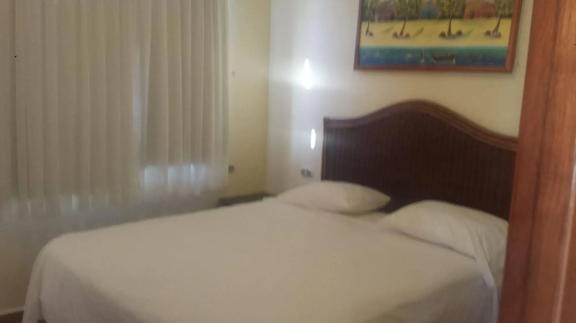 Hotel Las Palmeras / Las Estrellas