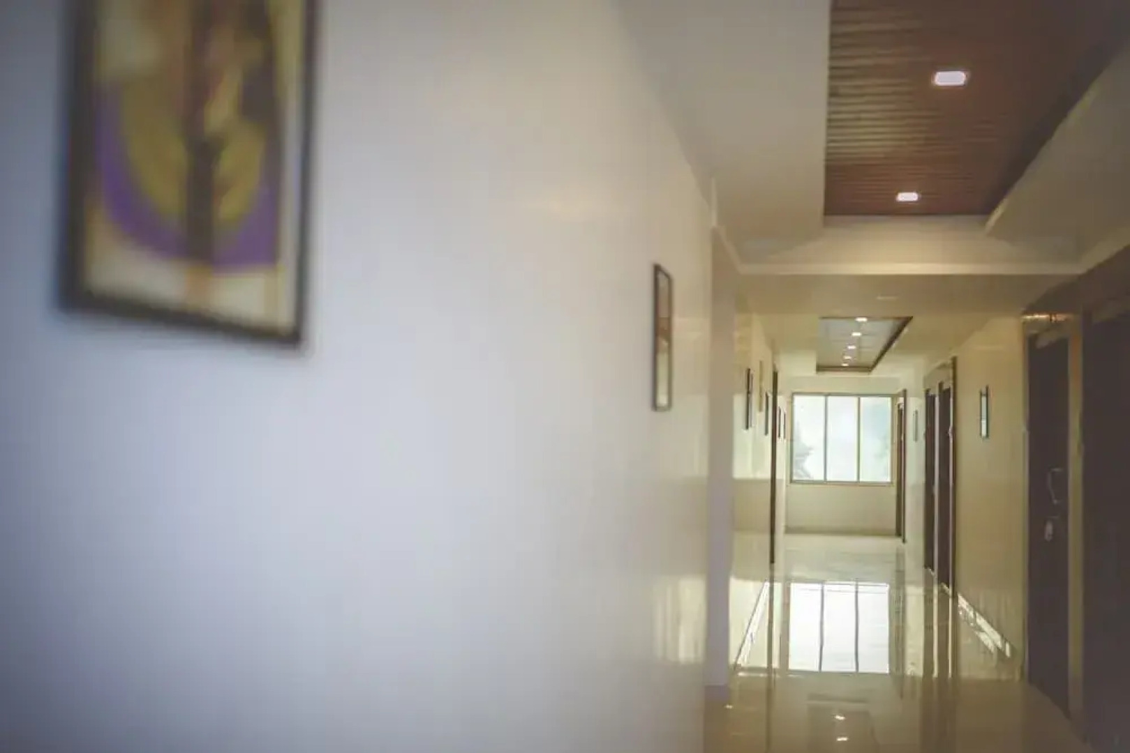 White House Beach Resort