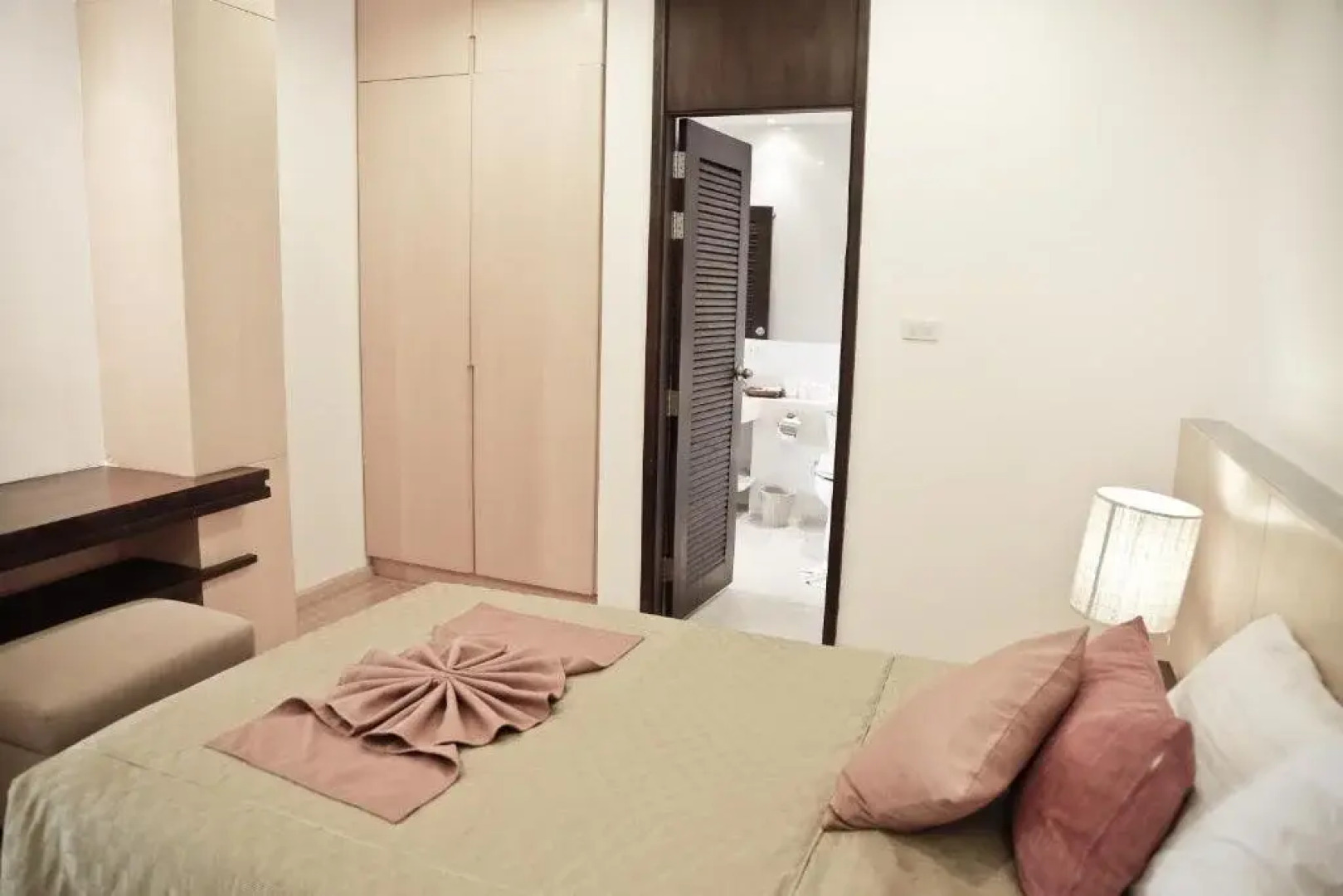 Karabuning Resort and Residence