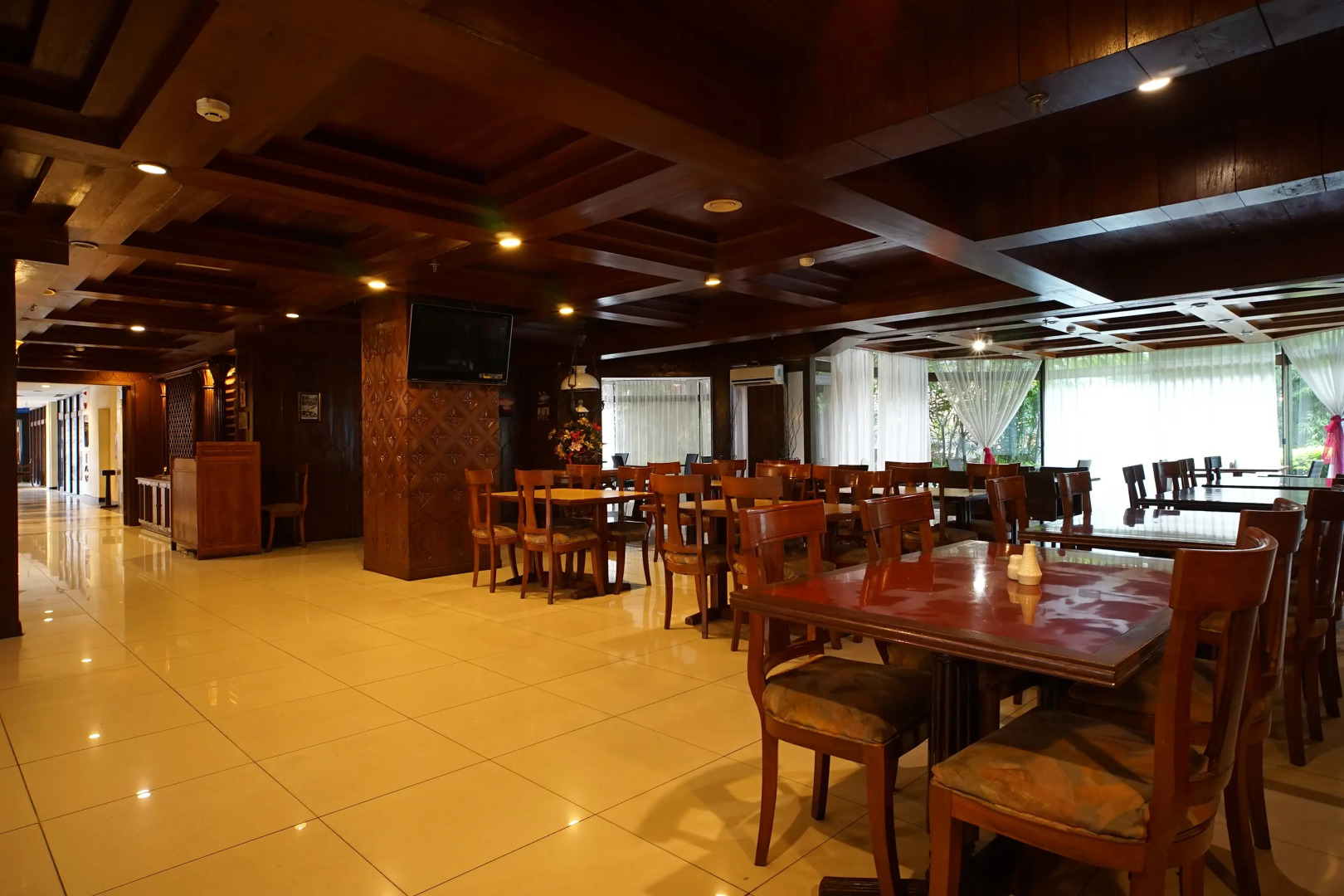 Benakutai Hotel and Apartemen