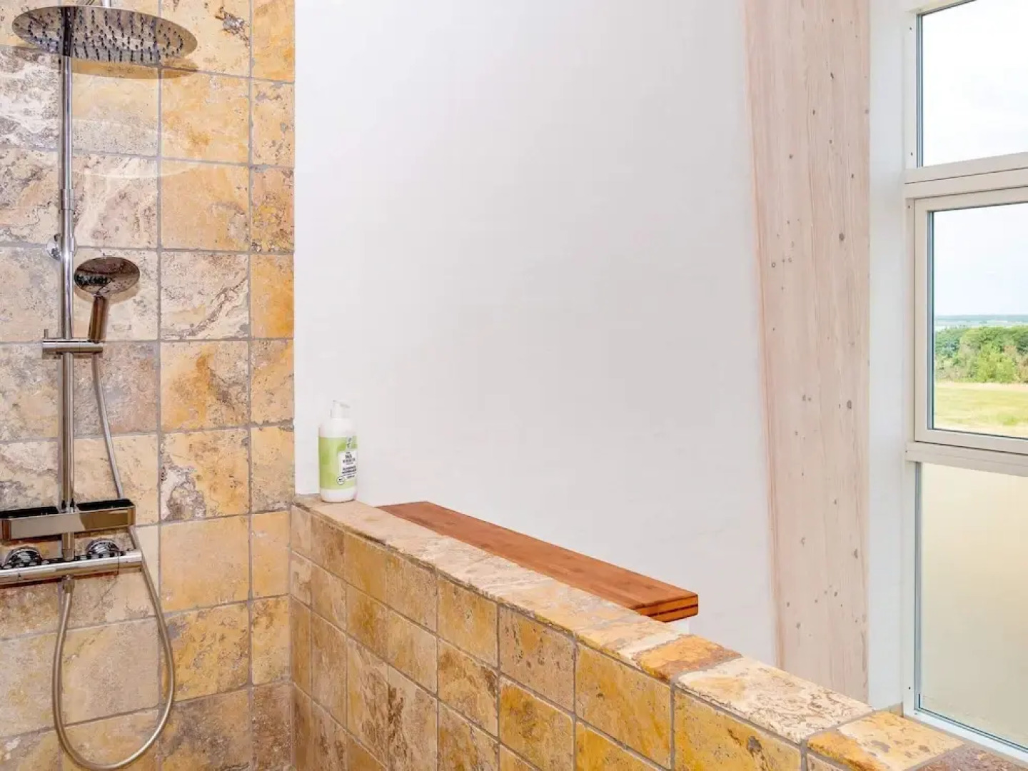 10 Person Holiday Home in Logstor-by Traum