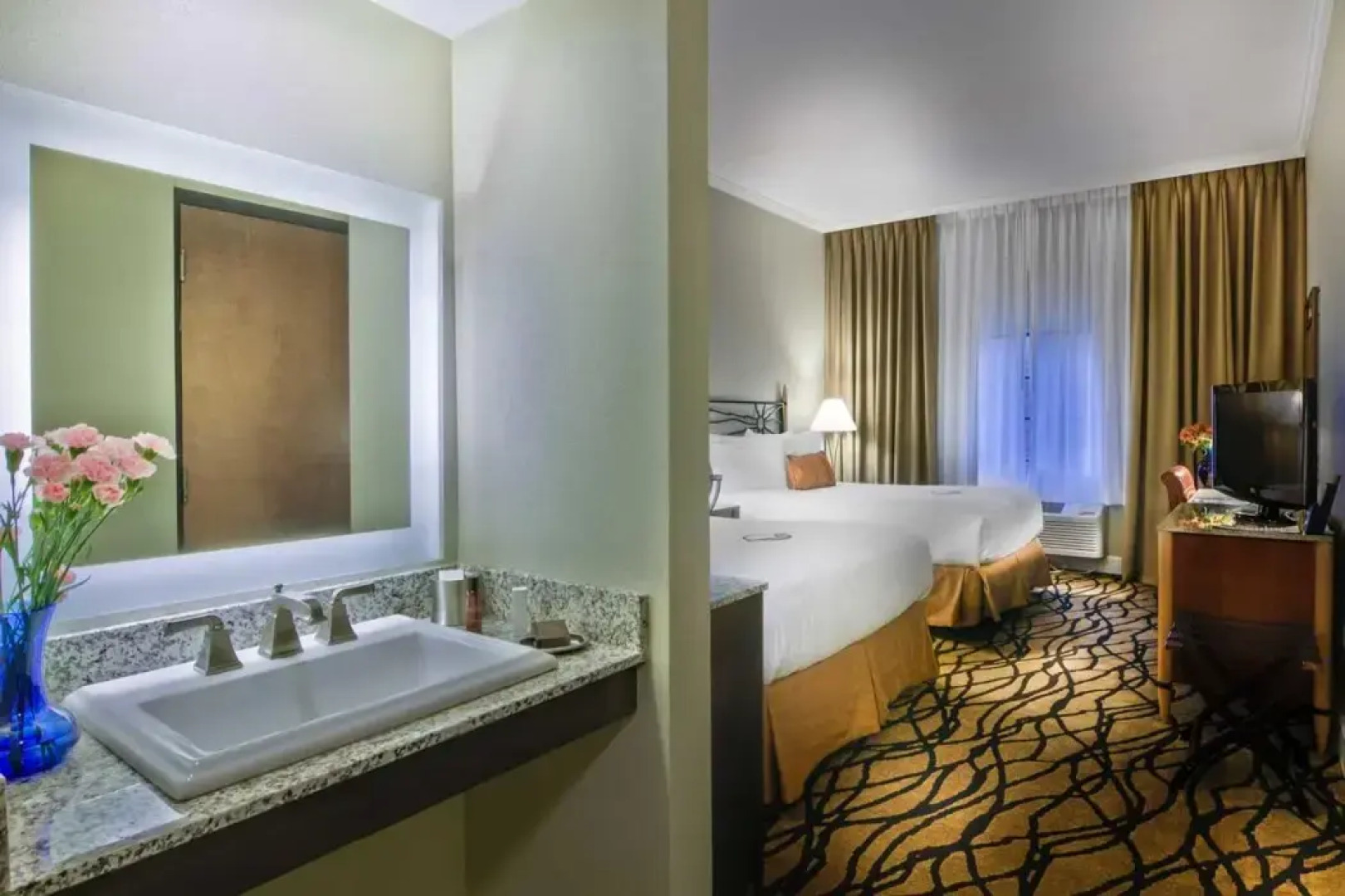 The Grand Hotel at the Grand Canyon