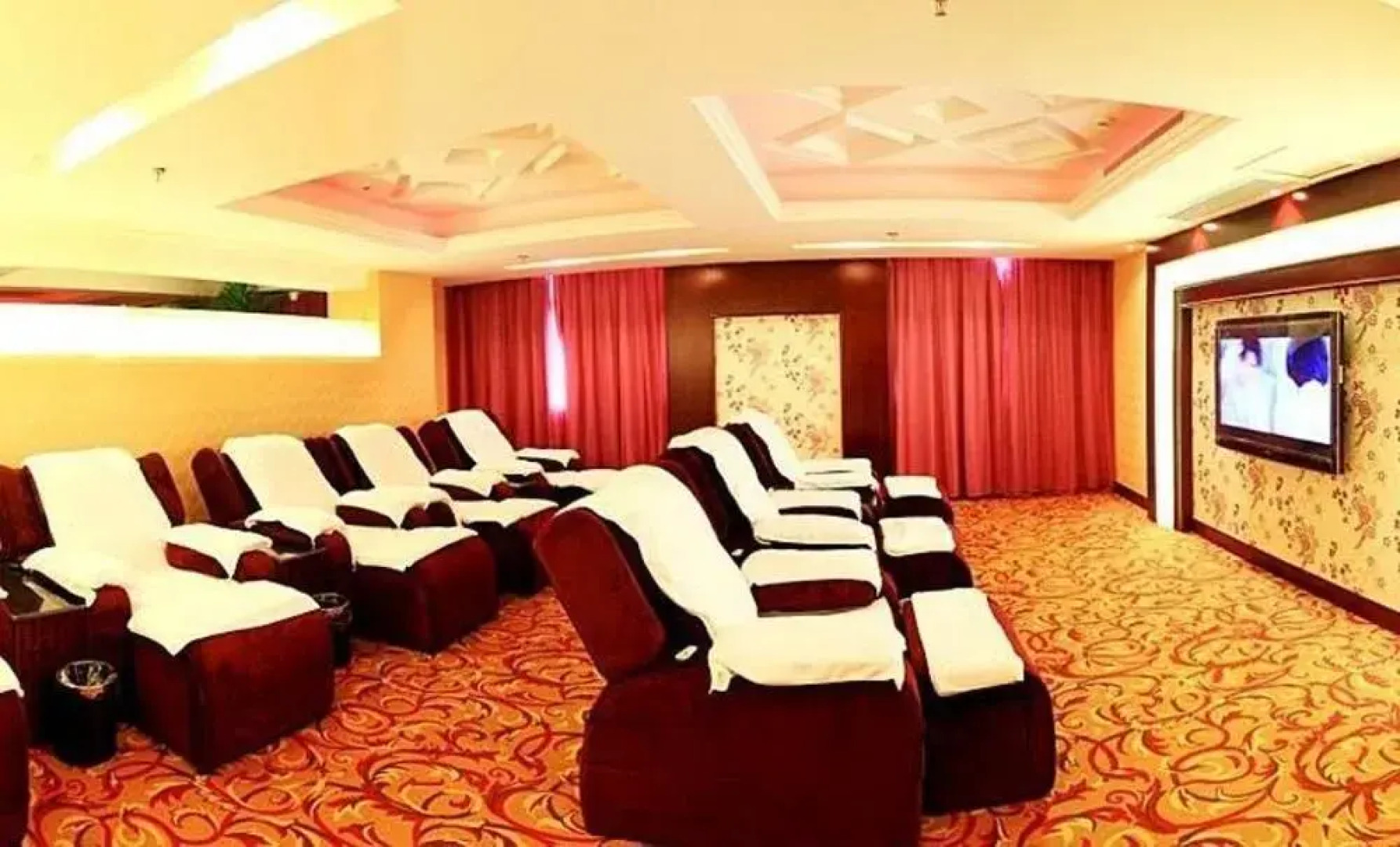 Century Garden Hotel