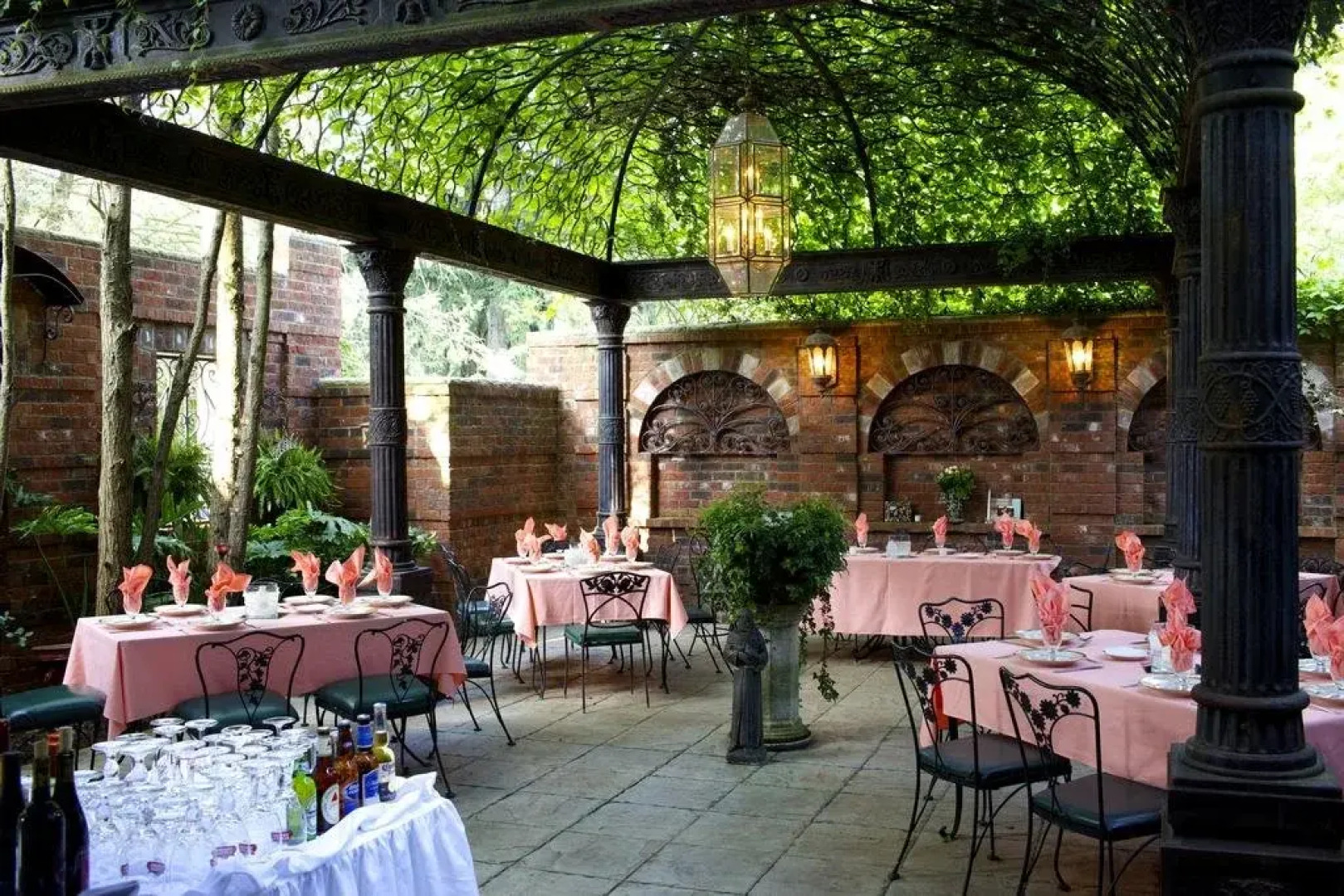 Melange Bed & Breakfast