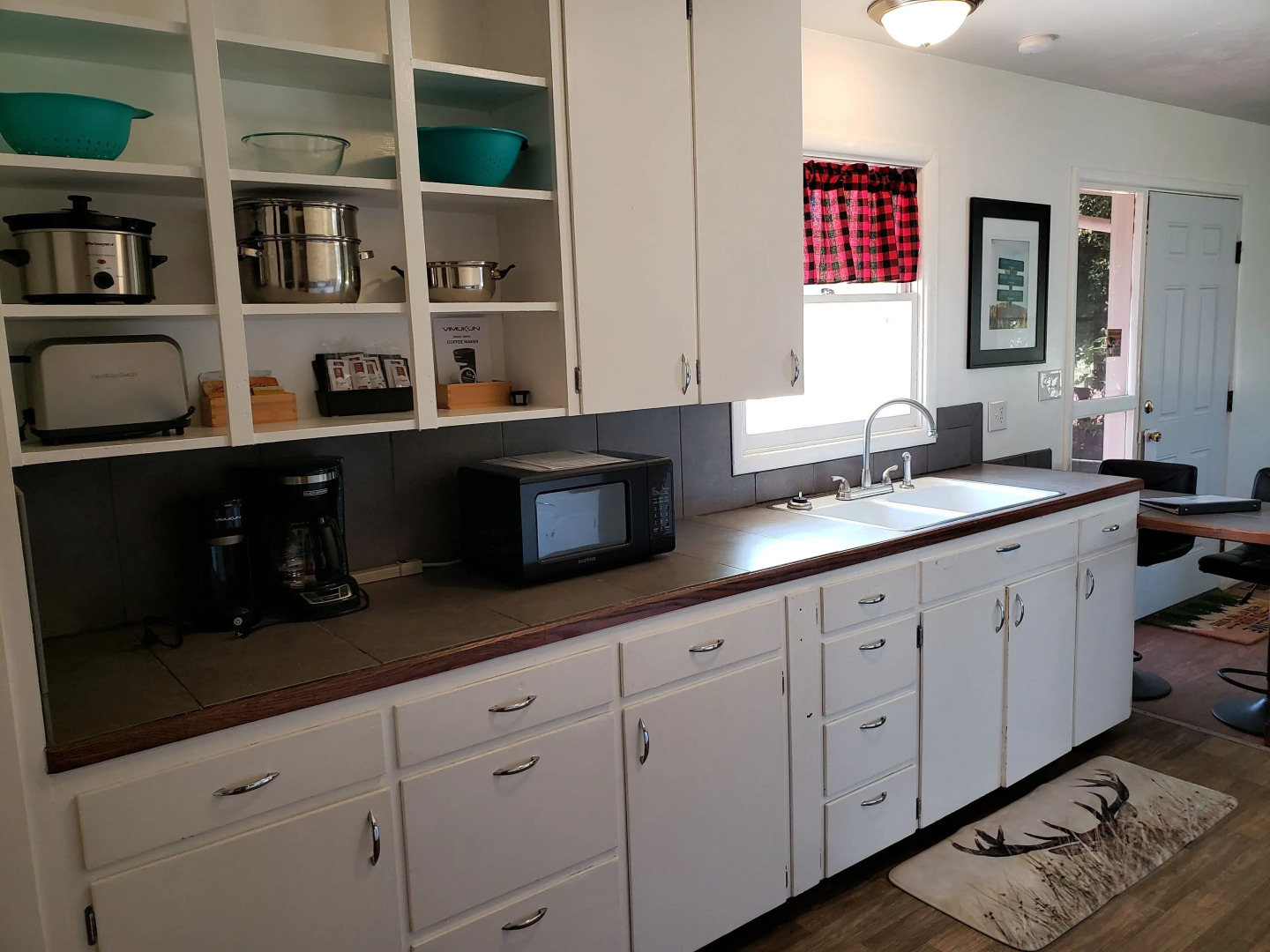 Chewelah Motel and RV Park