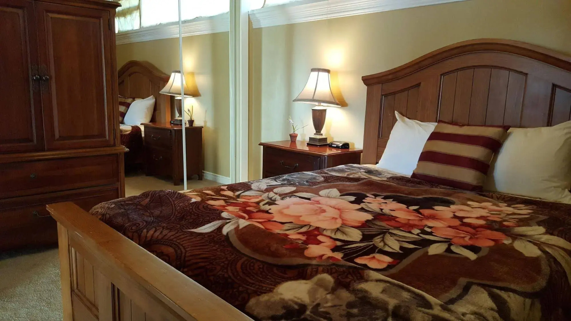 Beachwood Condos & Resort