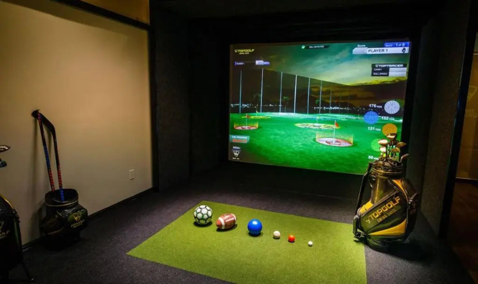 Naples Bay Resort & Marina