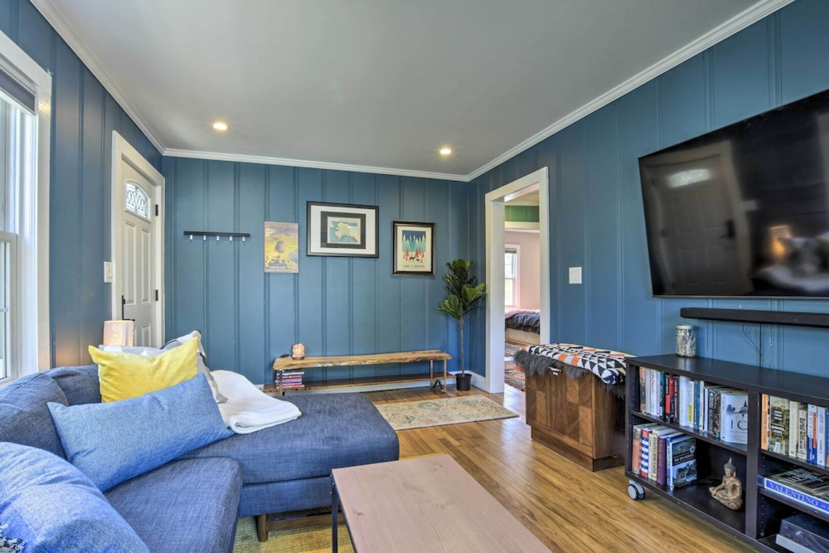 Renovated Carrboro House With Deck & Fire Pit!