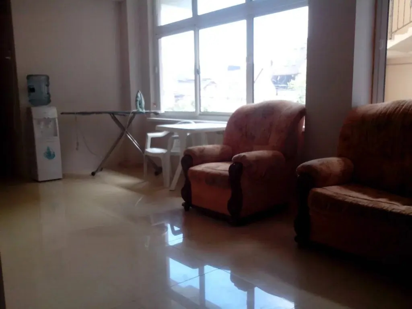Esse House
