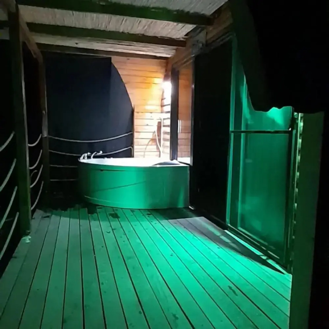 Bungalow Close to Beach With Jacuzzi in Fethiye