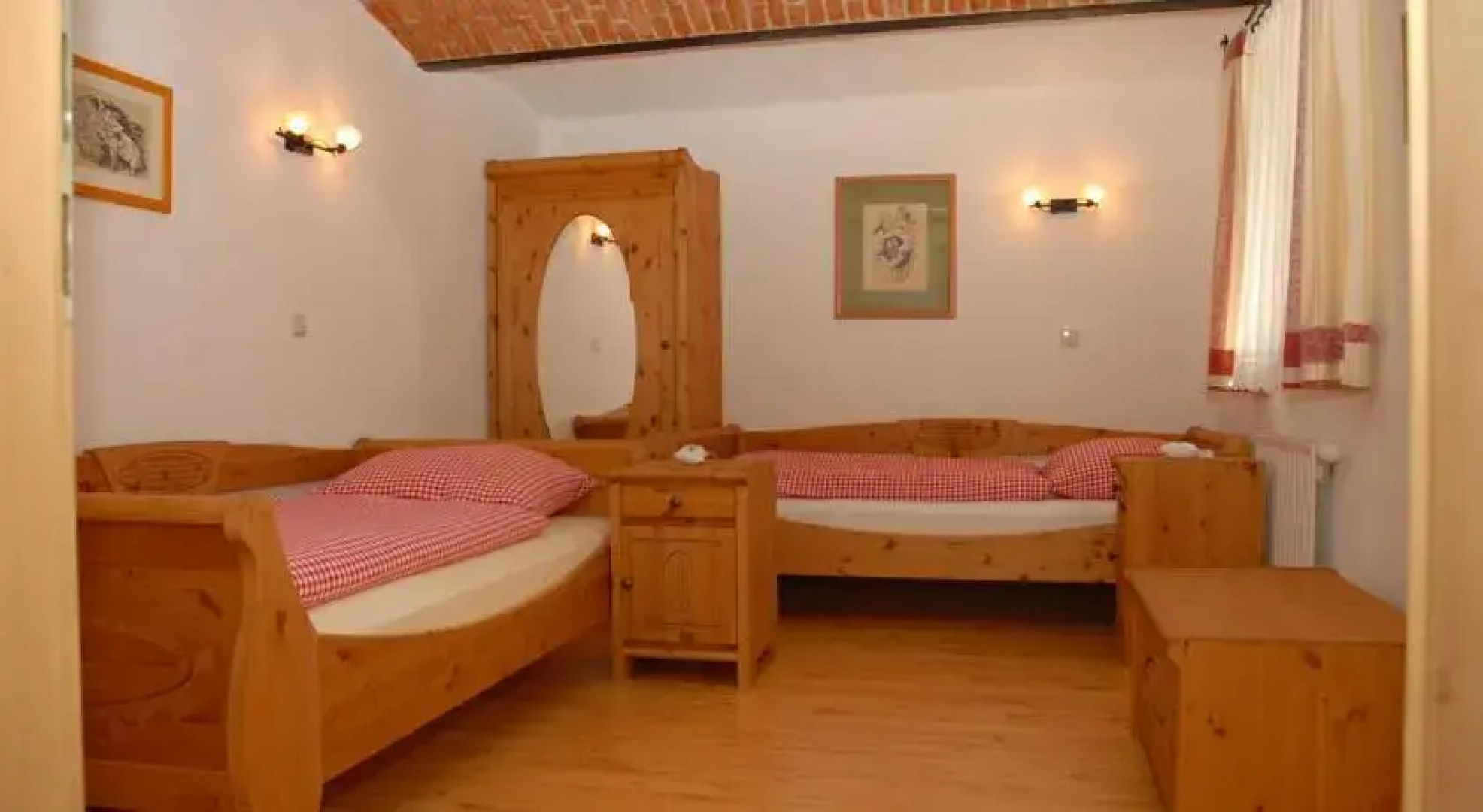 Ferienwohnungen Hebesberger