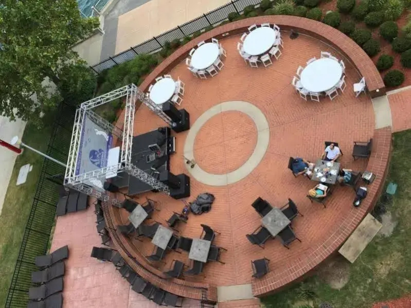 Roberts Riverwalk Hotel Detroit