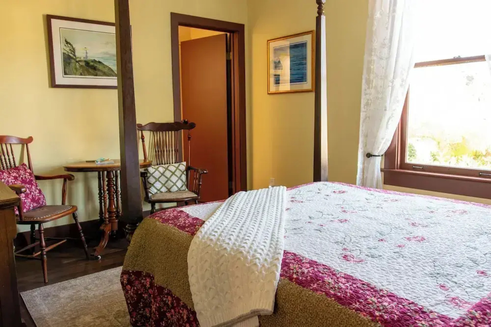 Pearl Inn Bed and Breakfast