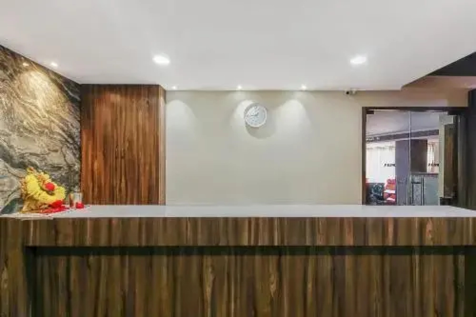 OYO 27021 Hotel Siddhi International