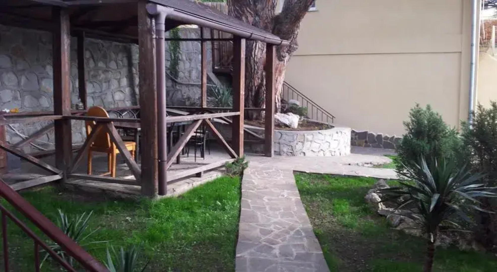 Deluxe Classic Guest House