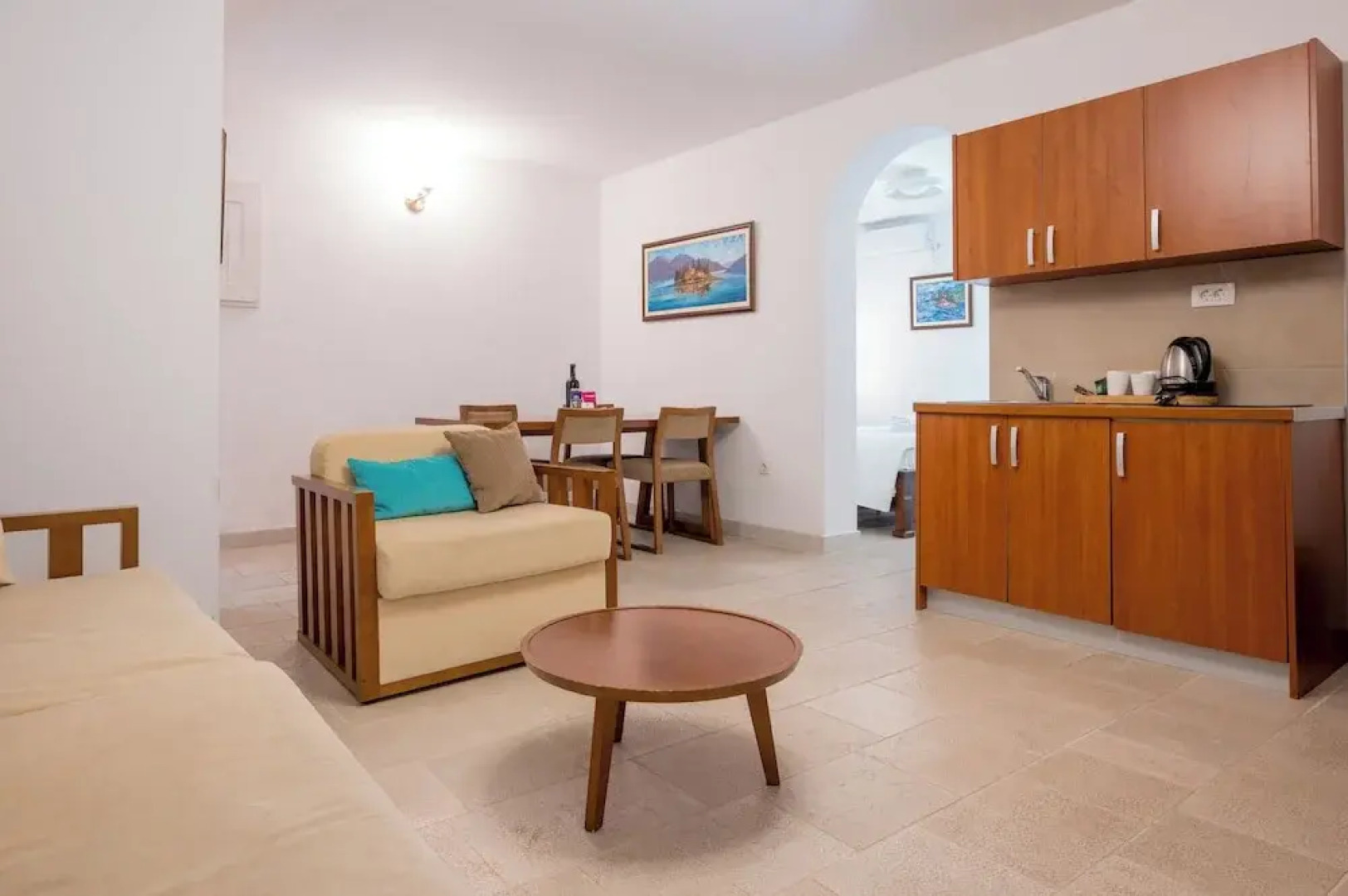 Conte Hotel & Restaurant