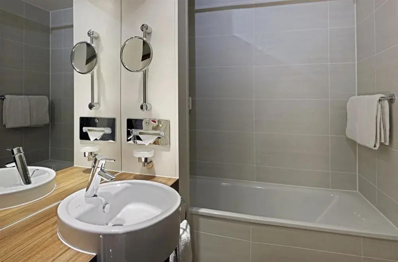 Ramada Hotel Britannia