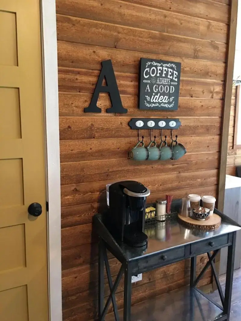 The Alexander at Creek Road