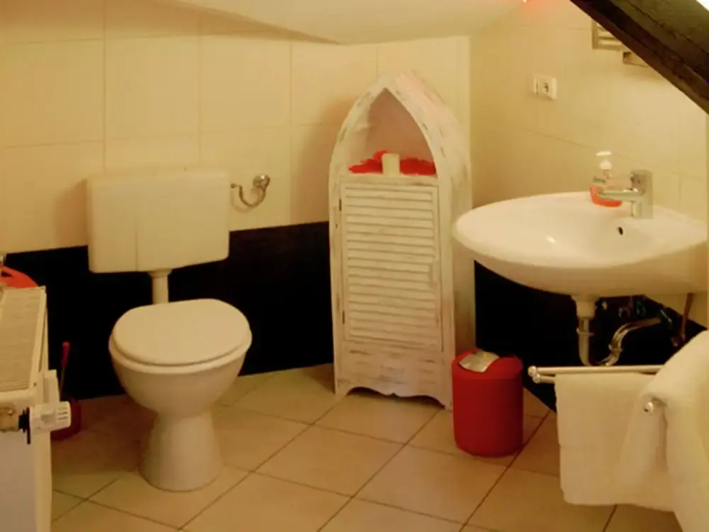 Stunning Apartment in Groalmerode With Garden